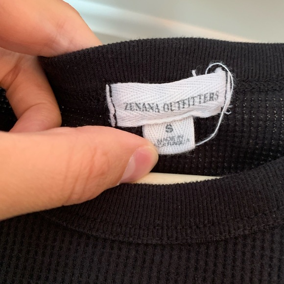 Fitted Ribbed Long Sleeve Tee (US S) - Picture 3 of 6